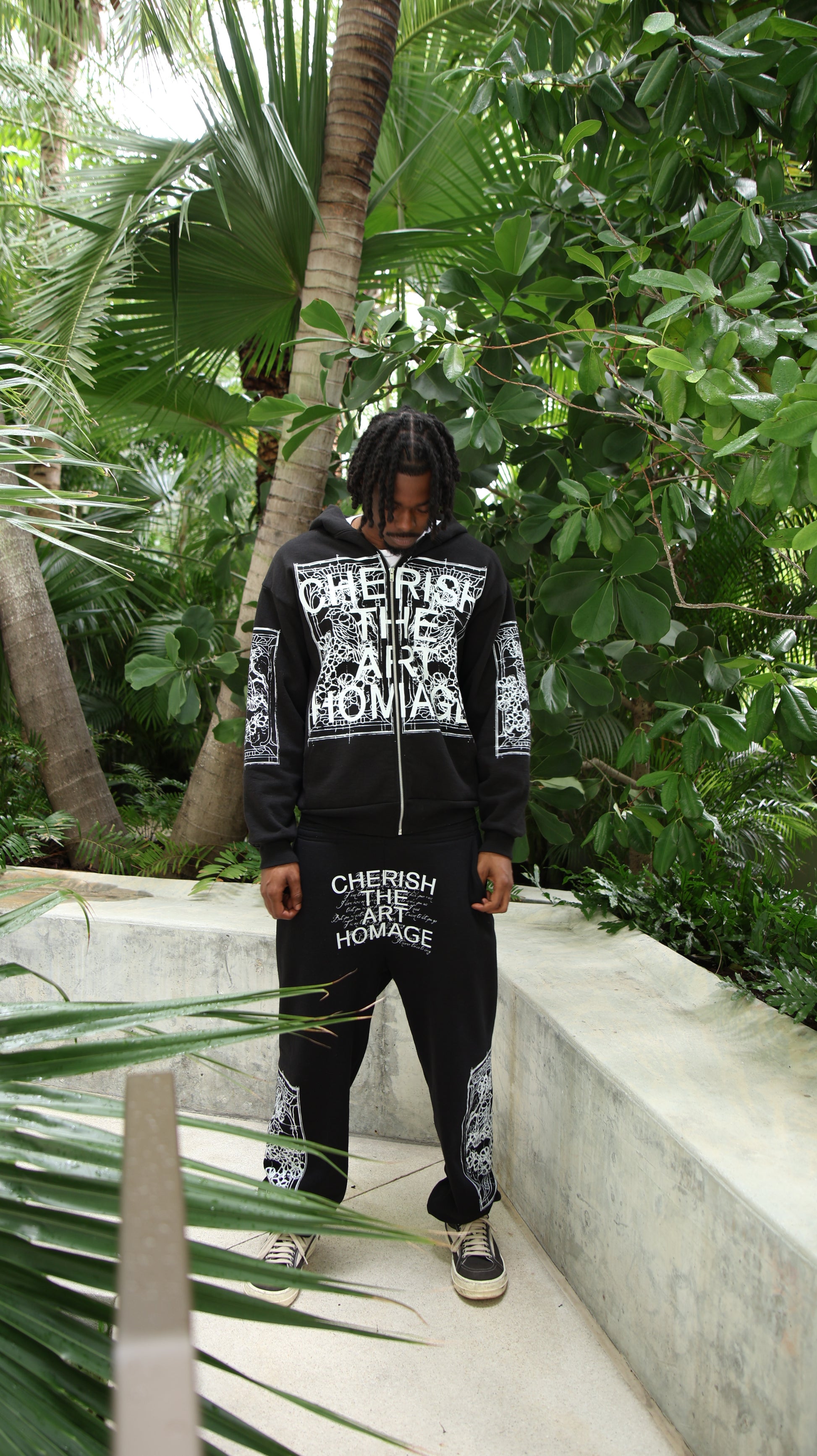 "GARDEN OF CASA" ZIP UP